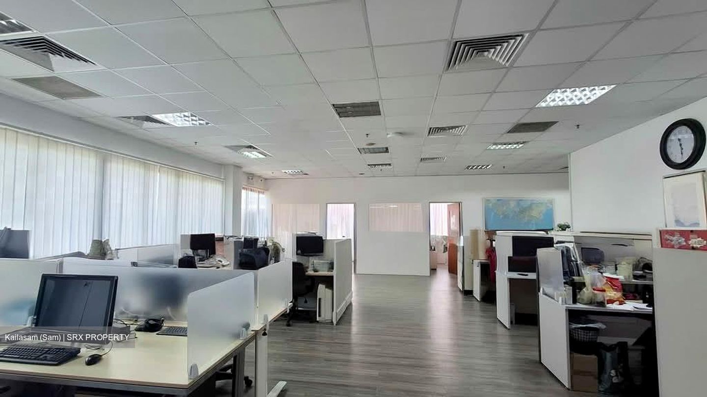 Leong Huat Building (D13), Factory #568038141